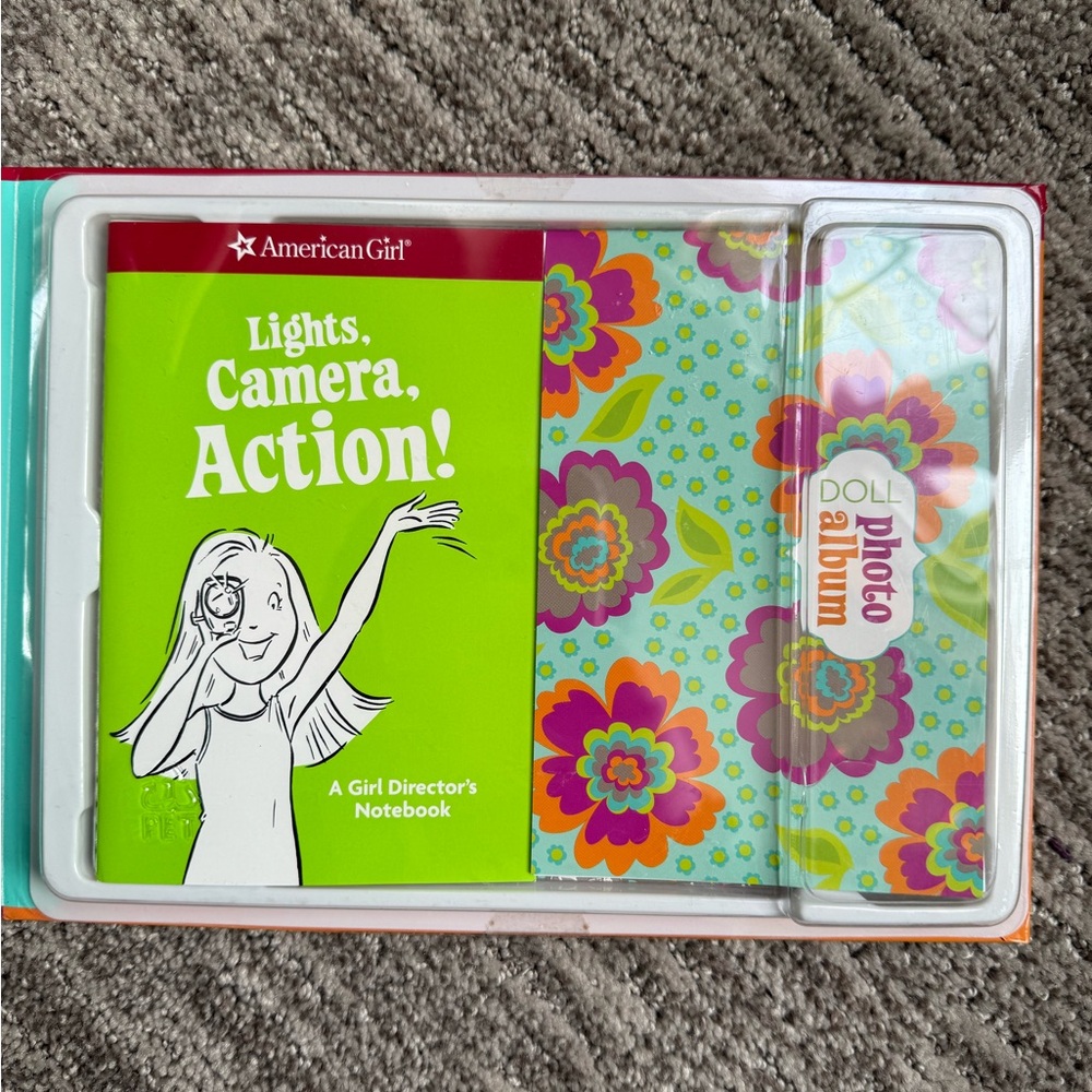 Doll Photo Shoot Activity Set - Picture 2 of 4
